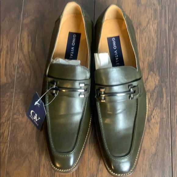 NEW OLIVE GREEN GINO VITALE SLIP-ON SHOES - Picture 1 of 7